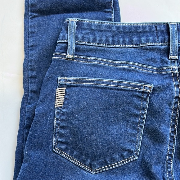 PAIGE Verdugo Crop Baker Jean Medium Wash Distressed Sz 30 - Picture 10 of 13